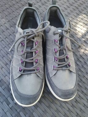 Ecco Yak Leather Gray Shoes Women Size 8